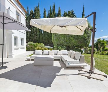 Detached Villa · El Paraiso - Photo 3
