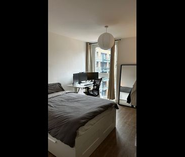 Room in a Shared Flat, Norlem Court, SE8 - Photo 6
