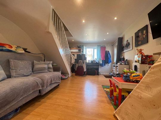 2 bedroom semi-detached house to rent - Photo 1