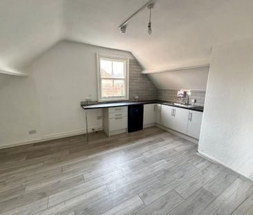 Studio to rent - Photo 5