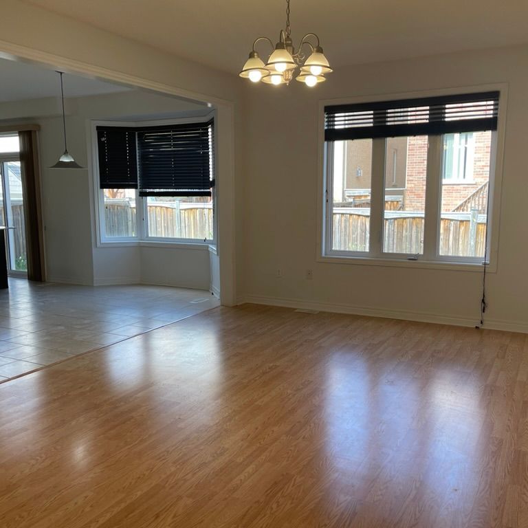 For Lease - 5343 Terry Fox Way, Mississauga, Ontario - Photo 1