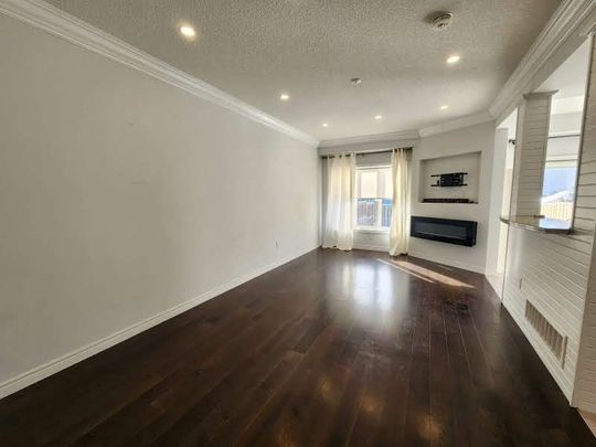 For Lease - 265 Pumpkin Pass, Hamilton, Ontario - Photo 1