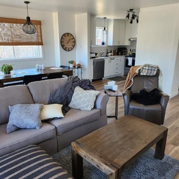 Très beau 4 1/2 NDP Champs Élysées - Photo 1