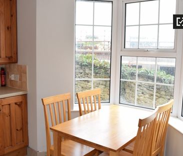 Bright 2-bedroom apartment for rent in Swords, Dublin - Photo 3