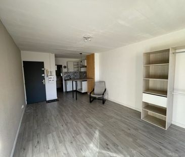 Location Appartement 1 pièce 27m² MONTPELLIER 34000 - Photo 1