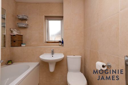 Allen Close, Old St. Mellons, Cardiff, CF3 - Photo 4