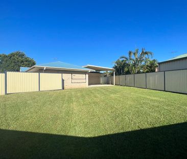 Charming 4 Bedroom Home in Caboolture! - Photo 2