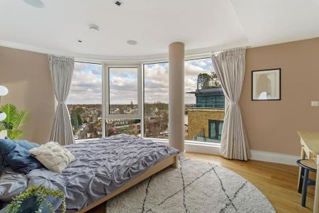 3 bedroom flat to rent - Photo 4