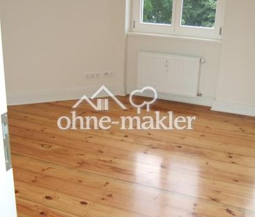 Großzügige Stuckaltbauwohnung mit Elbblick-Balkon - auf der wunders... - Photo 2