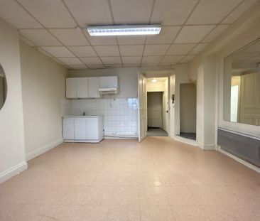 Location Appartement 3 pièces 44m² CLERMONT FERRAND 63000 - Photo 6