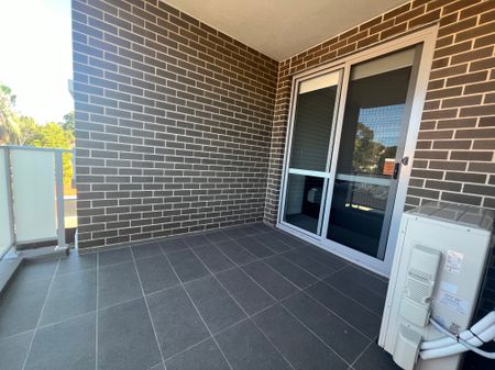 Carlton - Photo 5