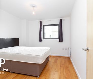LANDMARK PLACE CARDIFF CITY CENTRE FURNISHED ONE BEDROOM APARTMENT - Photo 5