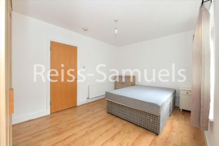 5 bedroom terraced house to rent - Photo 2