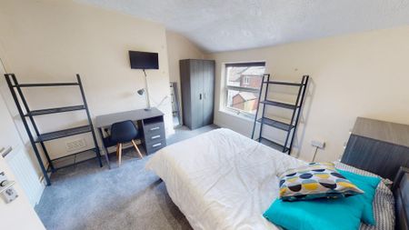 5 bedroom terraced house to rent - Photo 5