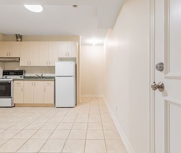 For Lease - 20 Roberta Drive Unit# Bsmt, Toronto, Ontario - Photo 2