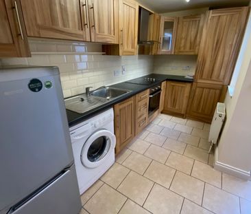 32 Edinburgh Street, Belfast, BT9 7DS - Photo 3