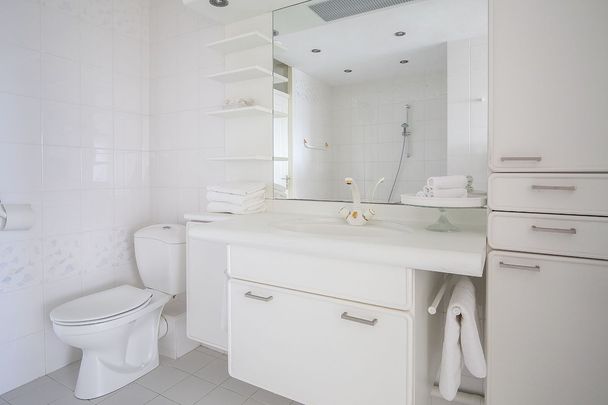 Krooswijkhof - Photo 1