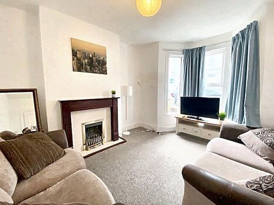 West Hill Road, Plymouth - Photo 1