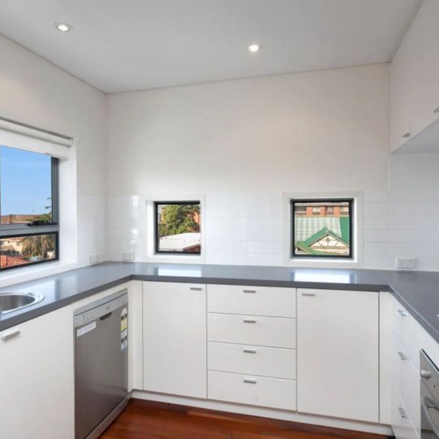 16/46 Bourke Street, North Wollongong. - Photo 1