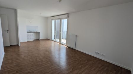 location Appartement T3 DE 66m² À CERGY - Photo 4