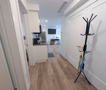 Beautiful 2-Bedroom Apartment in Niagara Falls! - Photo 1