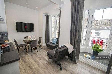 1 bedroom flat to rent - Photo 4