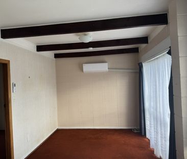 One Bedroom - Bellevue - Photo 3
