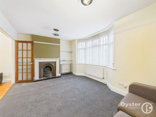 4 bedroom semi-detached house to rent - Photo 1