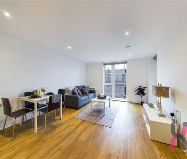 3 bedroom flat to rent - Photo 1