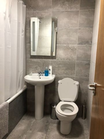 2 Bed Flat, Blackfriars Road, G1 - Photo 2