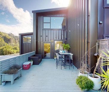 Contemporary Comfort - Photo 2