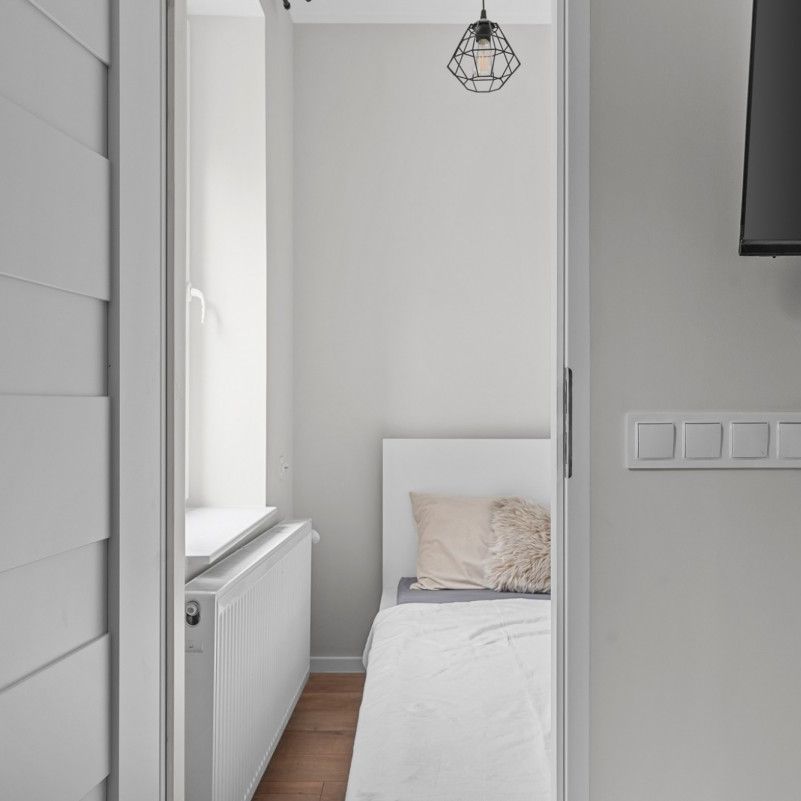 Jasna kawalerka z oddzielną sypialnią - Chorzów - Photo 1