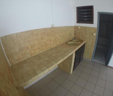 Location Appartement 2 pièces 46m² CAYENNE 97300 - Photo 5