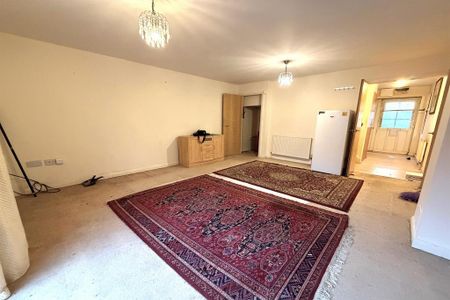 4 bedroom house to rent - Photo 3