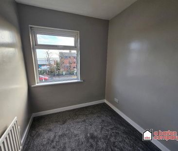 638 Antrim Road, Greencastle, Belfast, BT15 5GP - Photo 2