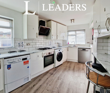 1 bedroom in a house share to rent - Photo 4