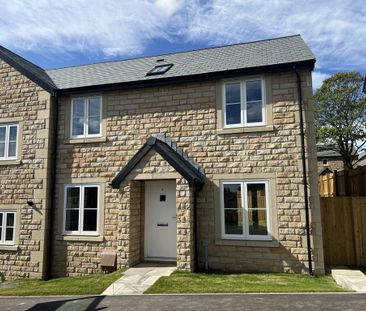 3 bedroom semi-detached house to rent - Photo 2