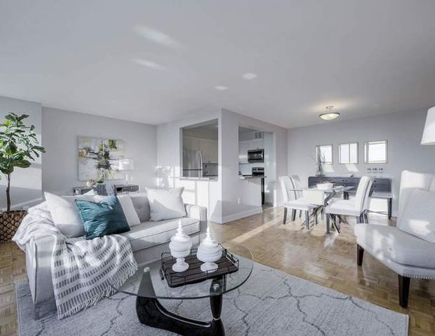 Ridge Hill Towers | 1130 Queens Avenue, Oakville - Photo 1