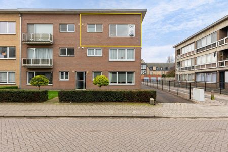 Appartement met 2 slpkm en garage - Photo 4