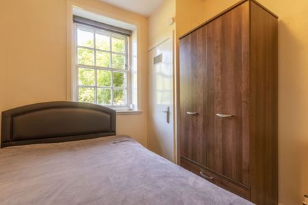 1605L West Richmond Street, Edinburgh, EH8 9DZ - Photo 3