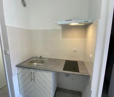 Appartement à louer 1 pièce 31.18m² - Photo 2