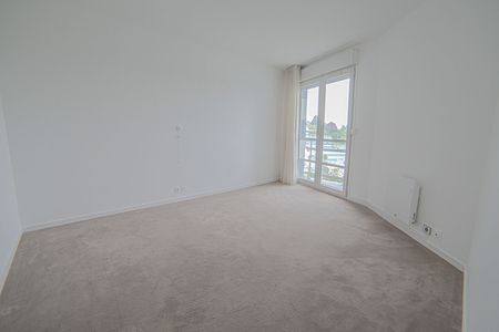Location Appartement 2 pièces 52m² MONT ST AIGNAN 76130 - Photo 3