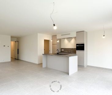 Appartement te huur - Photo 1