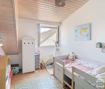 Dans un immeuble proche de la gare, appartement de 4,5 pièces au 2ème étage - Photo 4