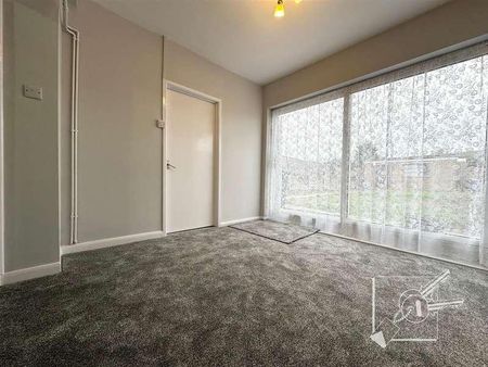 Beaumont Drive, DA11 - Photo 3