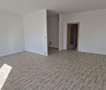 3-Raum-Wohnung mit Balkon im ersten Obergeschoss zu vermieten - Photo 6