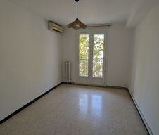 Location Appartement 4 pièces 71m² MARTIGUES 13500 - Photo 1