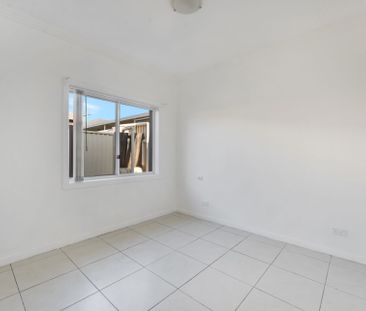 Stunning Home in Green Valley - Photo 6