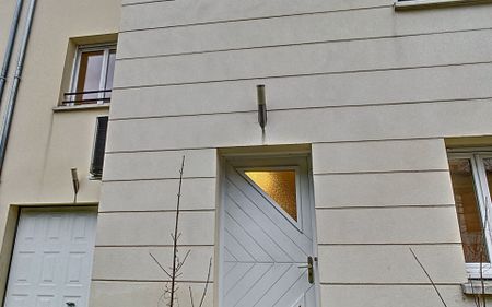 Maison à louer 4 pièces • 101,41 m2 Châtenay-Malabry - Photo 5