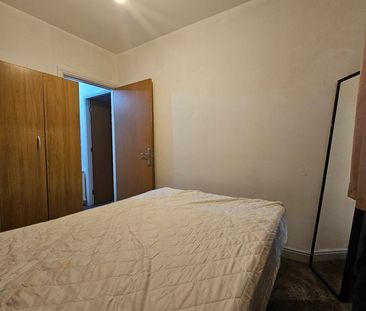 Room in a Shared House, Bankwell Street, M15 - Photo 6